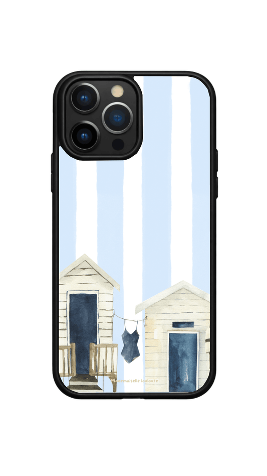 Coque de téléphone Bleu Lagon avec cabines de plage aquarelle et rayures bleu ciel, inspirée des vacances au bord de la mer et de l'univers marin.