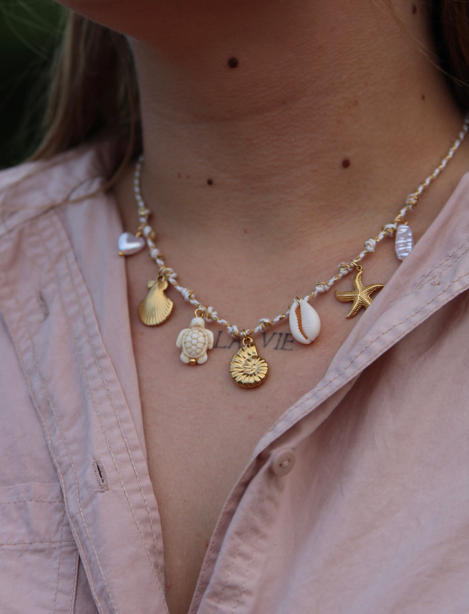 Collier Julie, or 